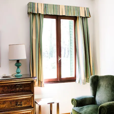 Residenza D'epoca Quattro Fontane Szálloda 4*