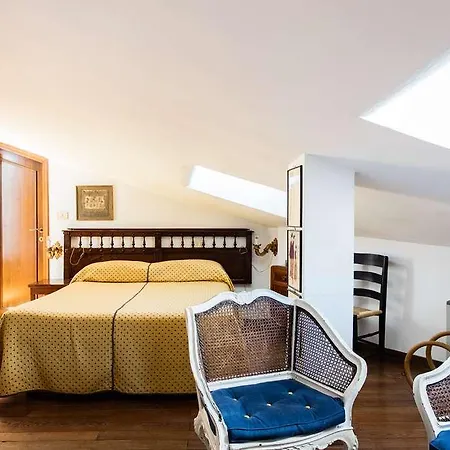 Residenza D'epoca Quattro Fontane Hotel